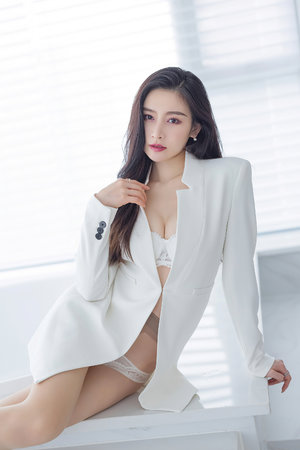 莹莹姐的乳汁